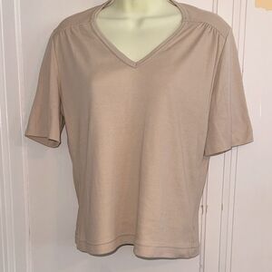 Vintage 70s/80s Gordon of Philadelphia V-Neck Short Sleeve Top